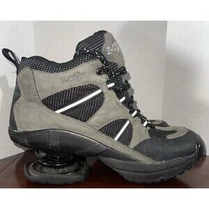 Z Coil Shoes High Dessert Hiking Boots Women’s Size 10 Men’s Size 8